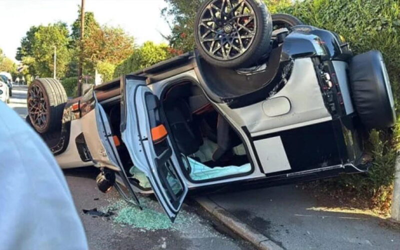 Hull City star Sorba Thomas escapes car crash unhurt