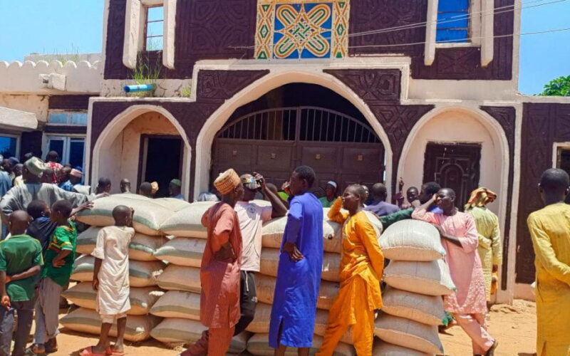 Kebbe Council assists 150 households displaced by banditry