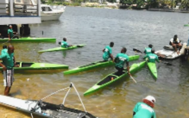 Canoe business booms at Ose-Ekwodu market in Onitsha