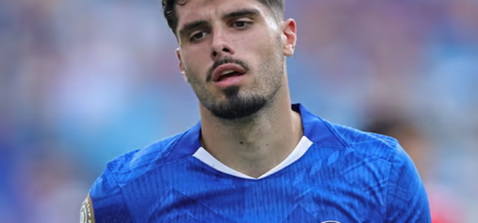 Chelsea reward Pedro Neto with new long-term deal