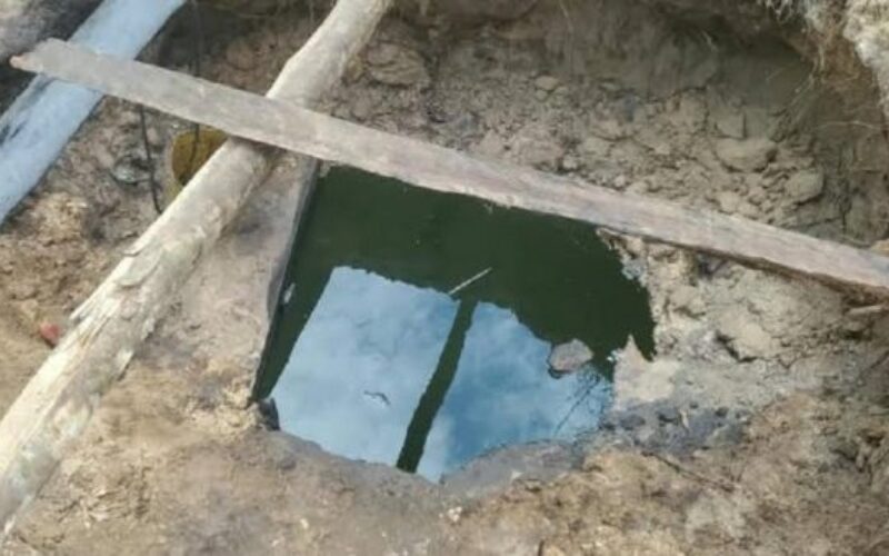 Navy Recovers 10,000 Litres of Suspected Stolen Crude Oil in Delta