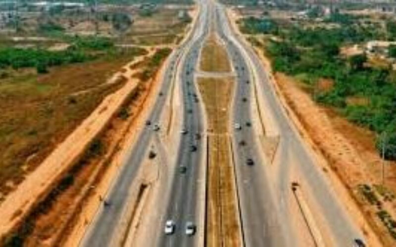 Ilaje, Itsekiri leaders warn against coastal road diversion