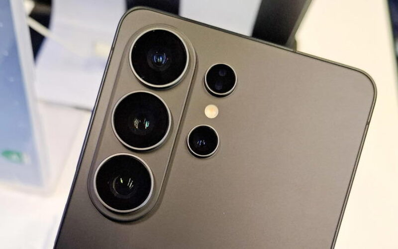 3 Samsung phones that can compete with iPhone 18 Pro