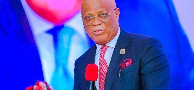 Video: ‘I made nothing less than ₦10m monthly selling akara, bread’ — Gov. Eno